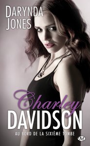 La chronique du roman « Charley Davidson, T6 : Au bord de la sixieme tombe » de Darynda Jones